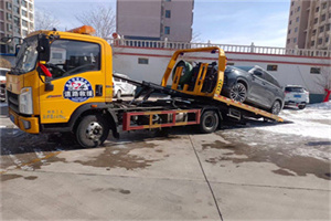 张家港救援拖车费用怎么算